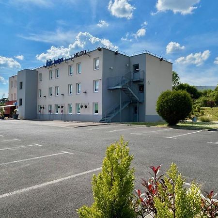 Ibis Budget Нуайон Экстерьер фото