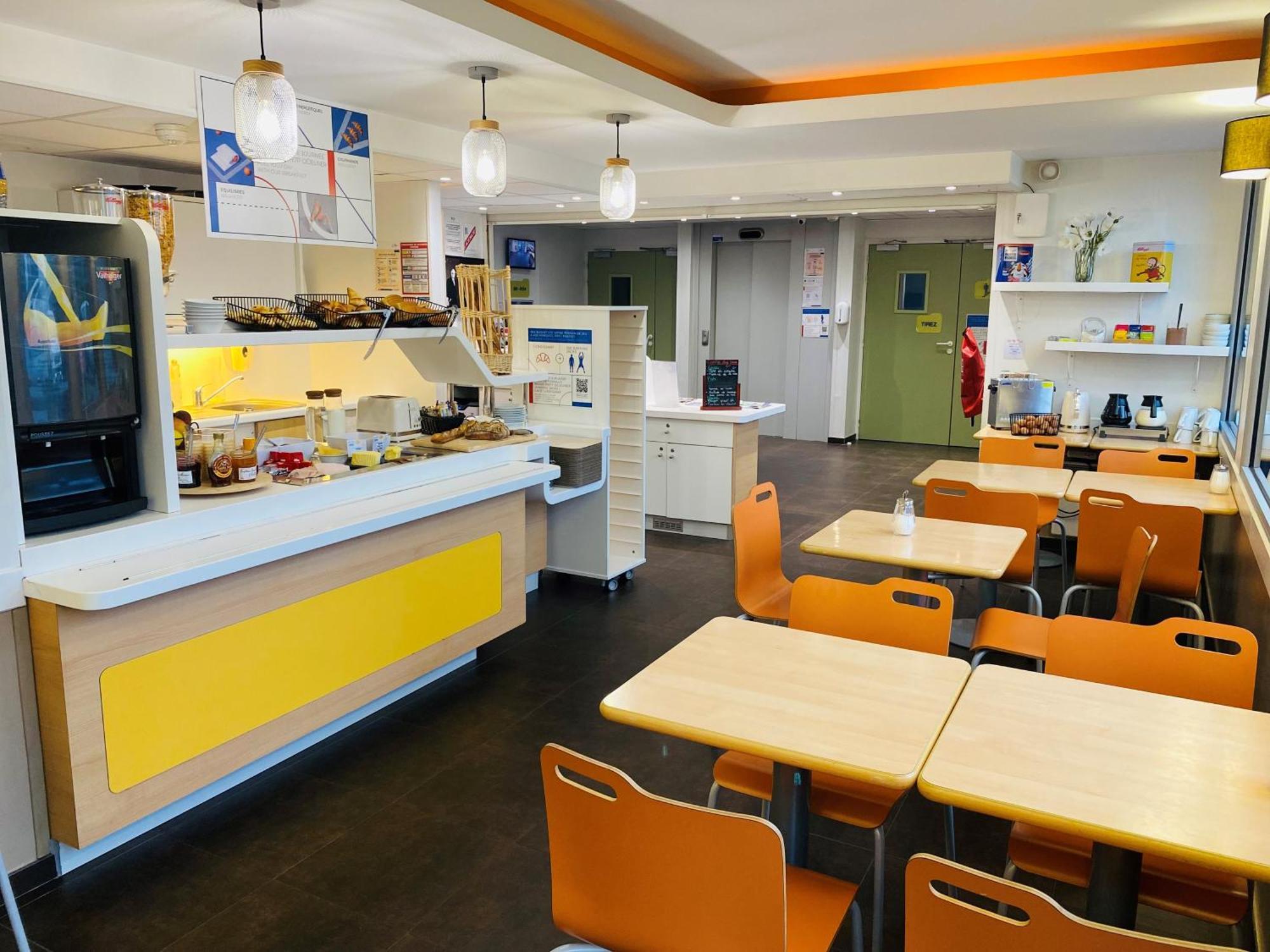 Ibis Budget Нуайон Экстерьер фото