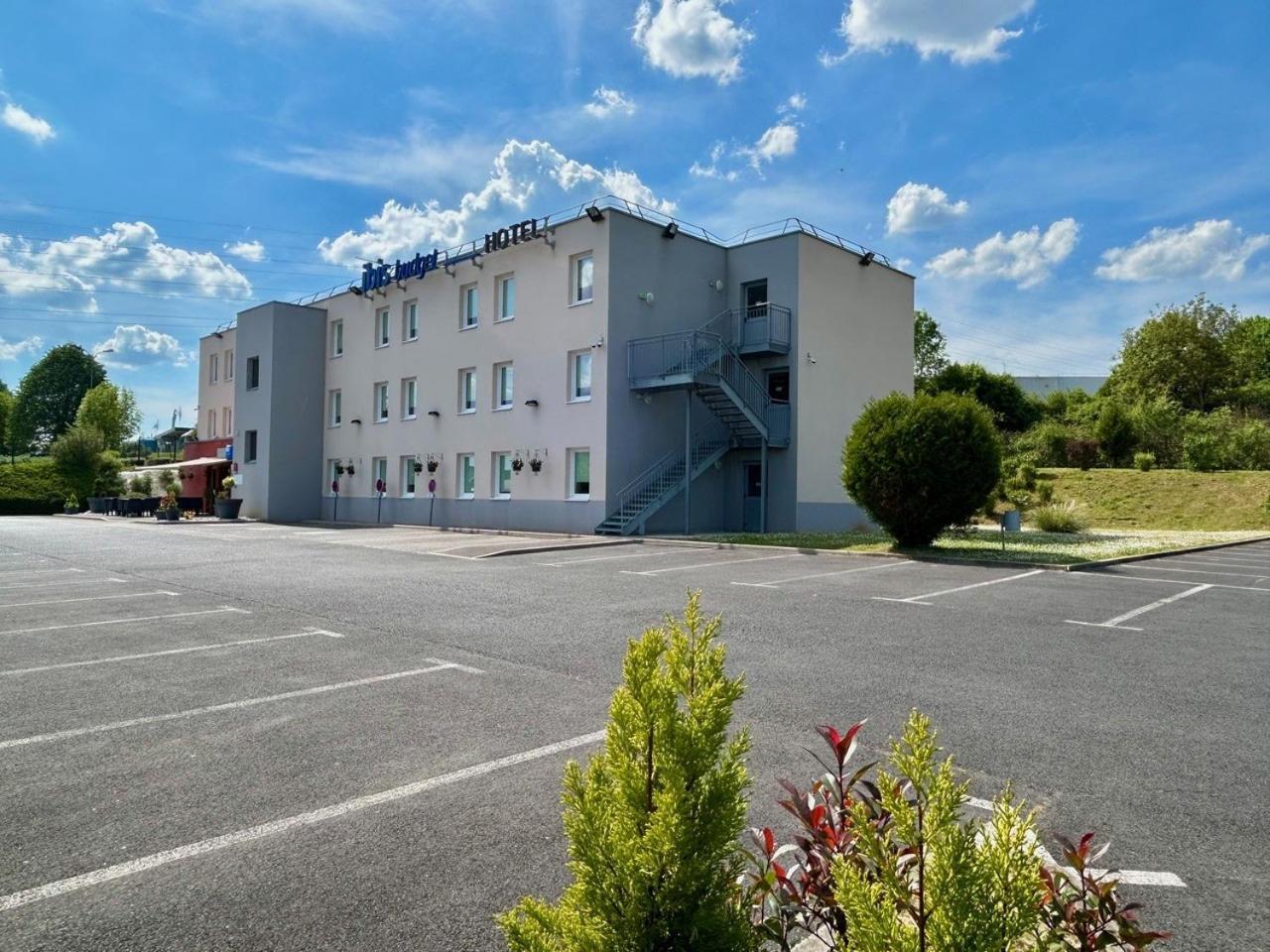 Ibis Budget Нуайон Экстерьер фото