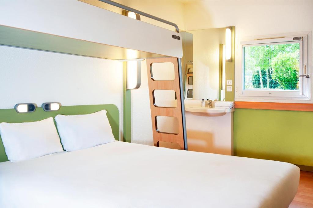 Ibis Budget Нуайон Номер фото